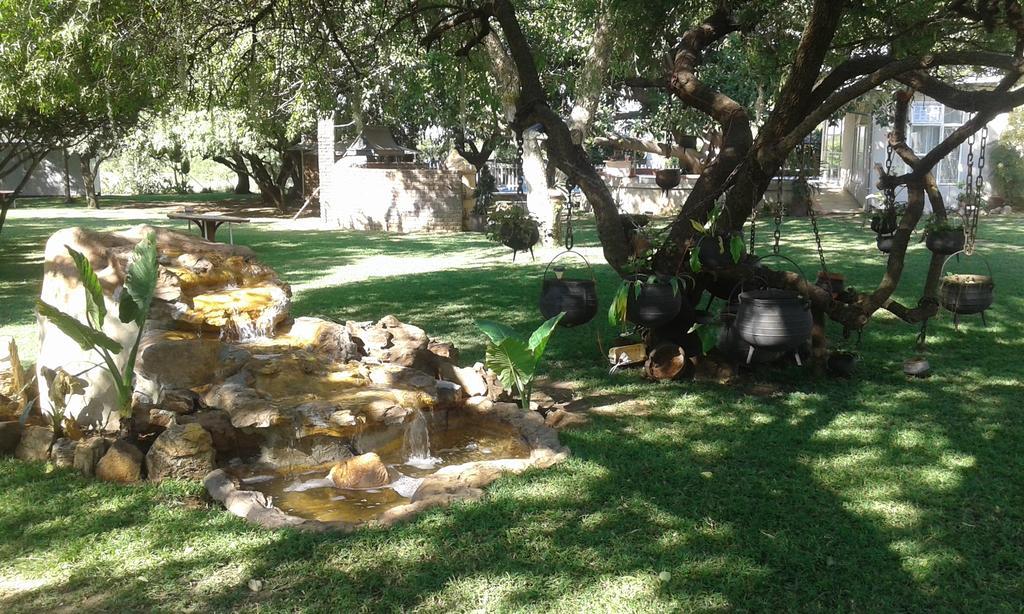 Black Swan Guest House Boshoek Экстерьер фото