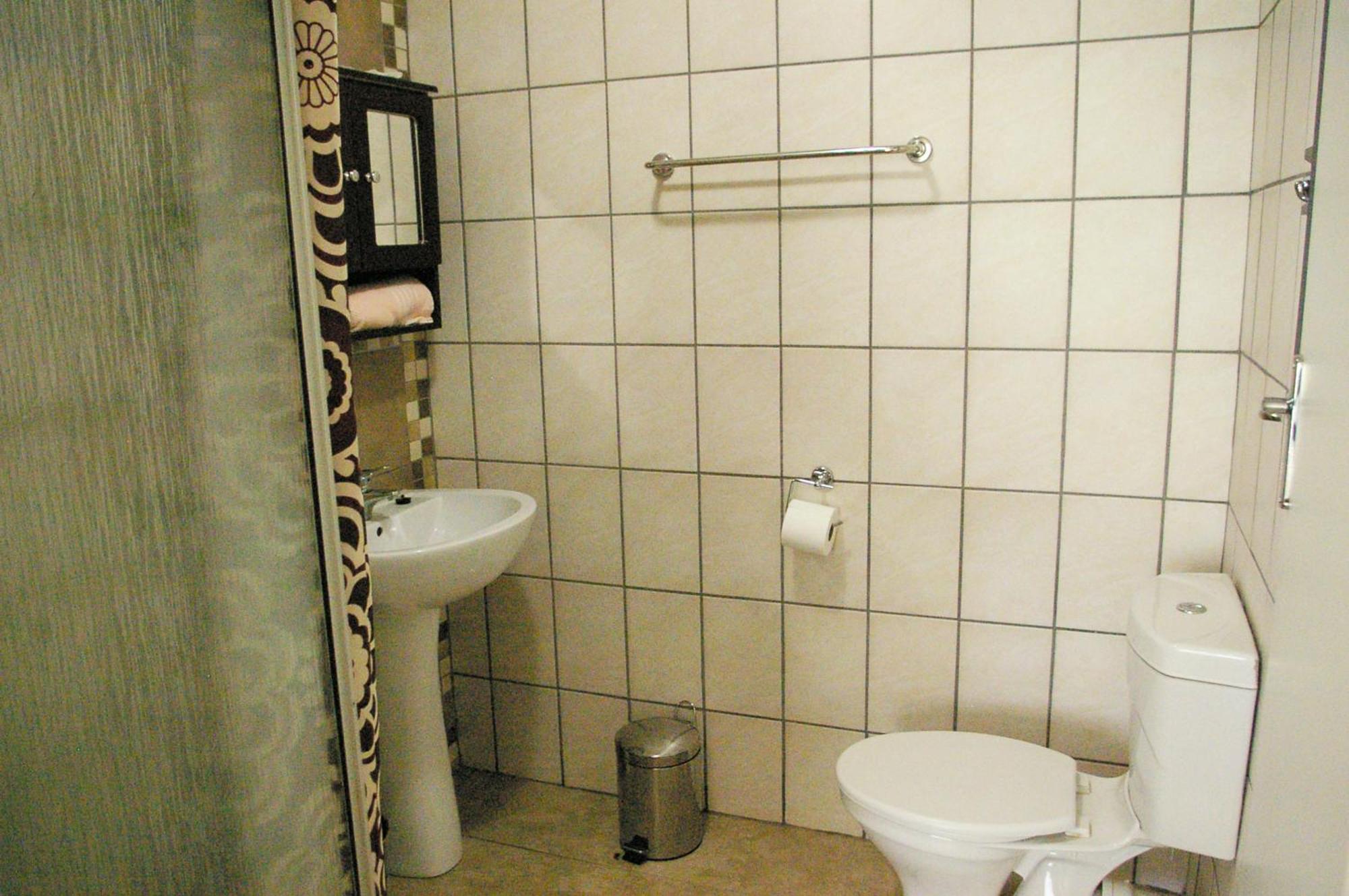 Black Swan Guest House Boshoek Экстерьер фото